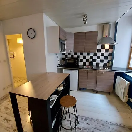 Apartment Studio Hypercentre Aix-les-Bains